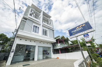 Airy Syariah Pemurus Baru Bumi Mas Raya 25 Banjarmasin Hotel Banjarmasin  Ngoại thất bức ảnh