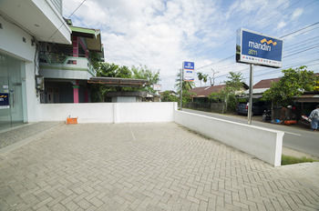 Airy Syariah Pemurus Baru Bumi Mas Raya 25 Banjarmasin Hotel Banjarmasin  Ngoại thất bức ảnh